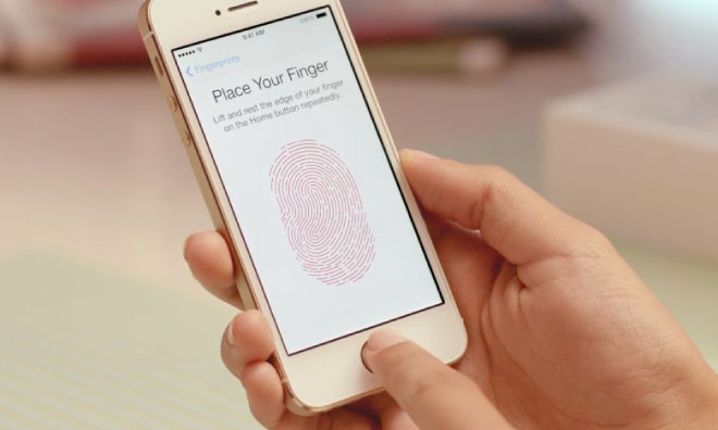 ar putea exista touch id si pe macbook