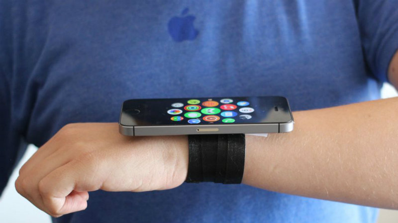 Prototipul ceasului Apple Watch