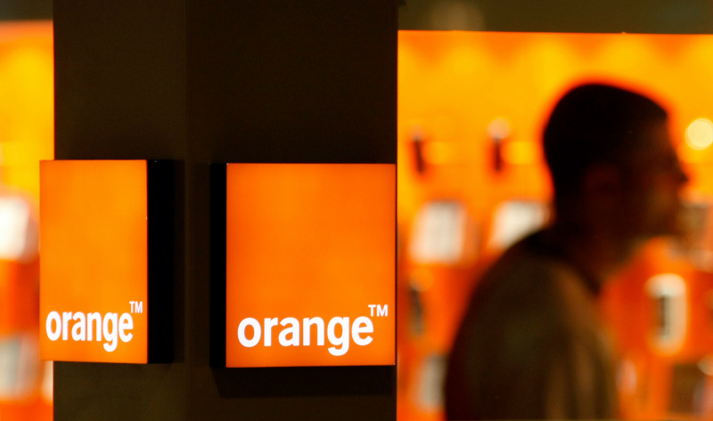 Orange Romania Oferta bonus 10 GB Sau Convorbiri nelimitate