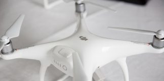 DJI PHANTOM 4