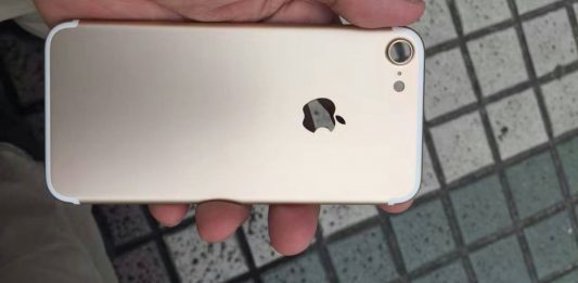 iPhone 7 ar putea “scăpa” de butonul fizic Home
