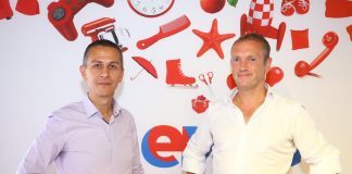Iulian Stanciu, CEO eMAG. si Bob van Dijk, CEO Naspers.