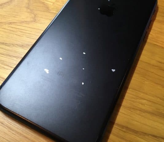 Decojire vopsea iPhone 7