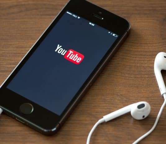 YouTube introduce funcția de a sări peste un videoclip printr-un gest YT - Smartphone