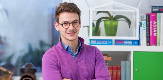 Exploratist lansează Digital Stage, o suită completă de soluții pentru evenimente corporate digitale, după investiții de peste 100.000 euro Silviu Petran Exploratist