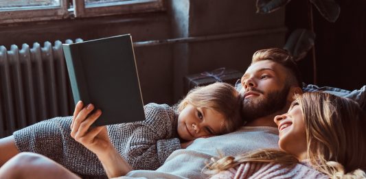 Cadouri pentru minte de la Editura DPH: 50% off la cărți și jocuri pentru copii Editura DPH: Carti de Craciun