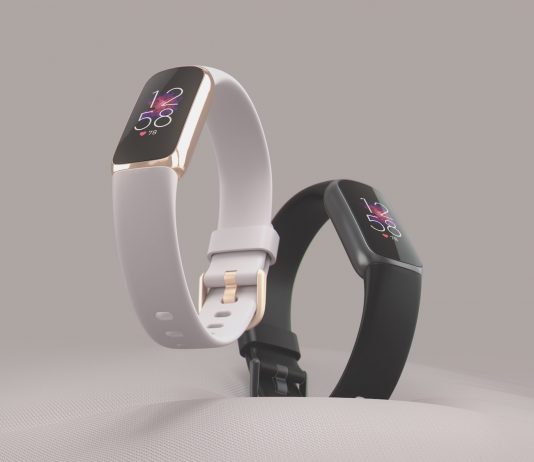 Fitbit Luxe