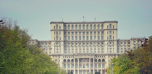 Triumph Motorcycles organizează evenimentul Triumph Open Doors