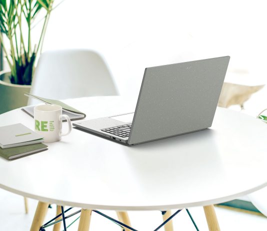 Acer se angajează la neutralitate climatică pentru linia de laptopuri Vero