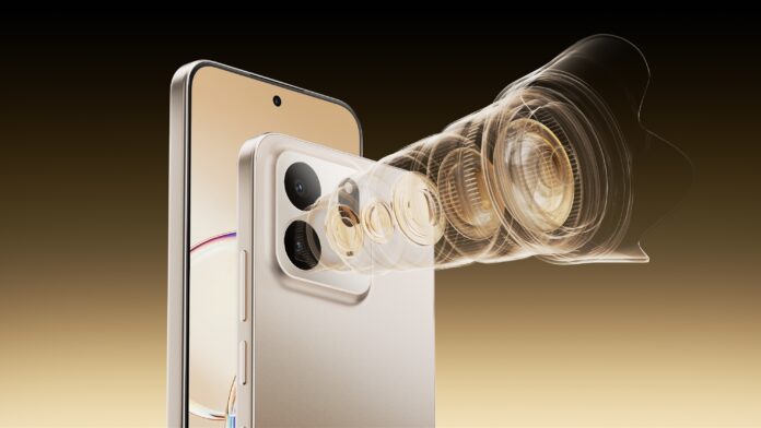 TCL P80 Ultra - Lifestyle (2)